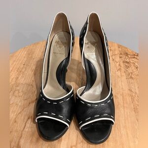 John Fluevog Listens Hepburn